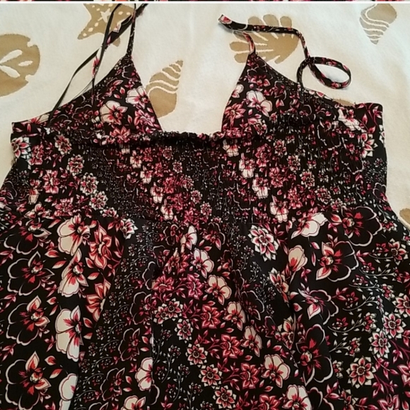 Express Dress - Picture 6 of 8